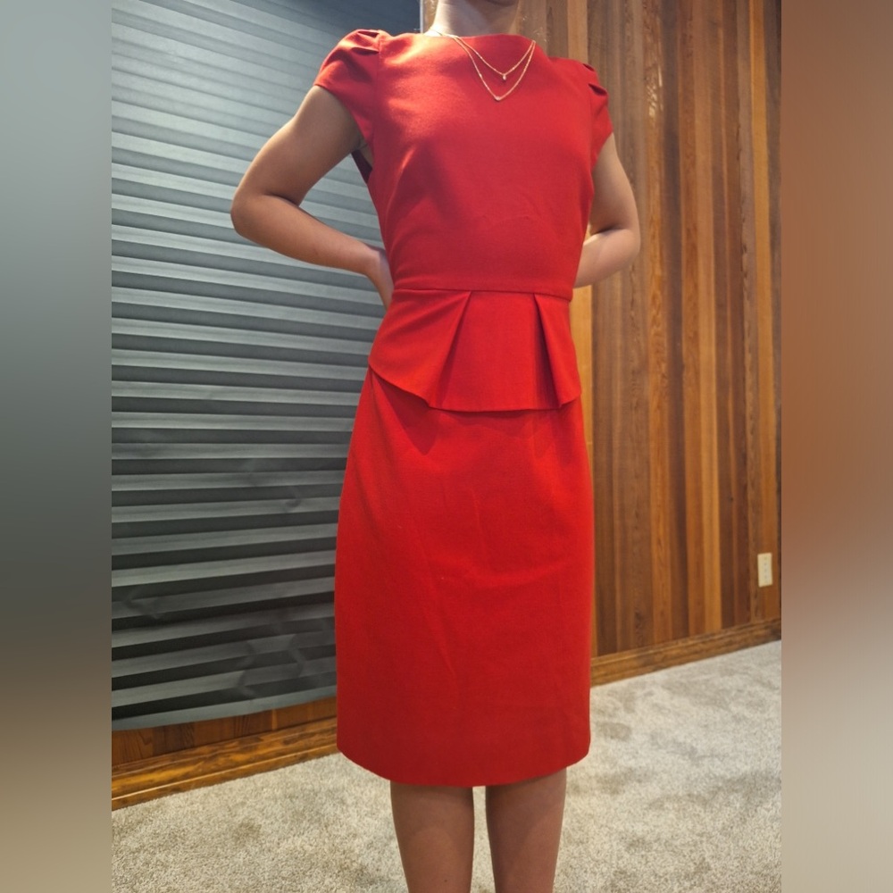 Professional, cute red dress